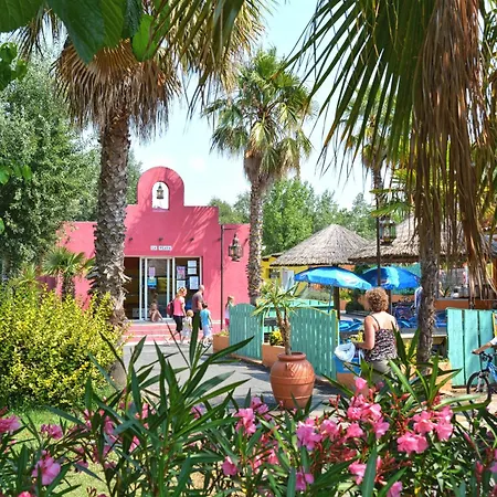 Campsite Club L'air Marin Vias